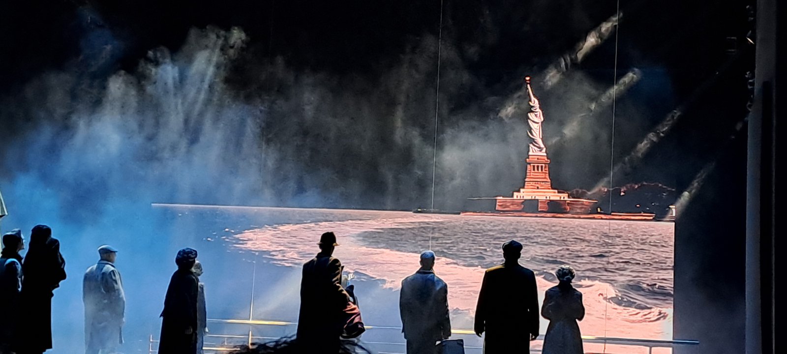 IMG f55f1fc0cc9eff839875733bcf93573e V