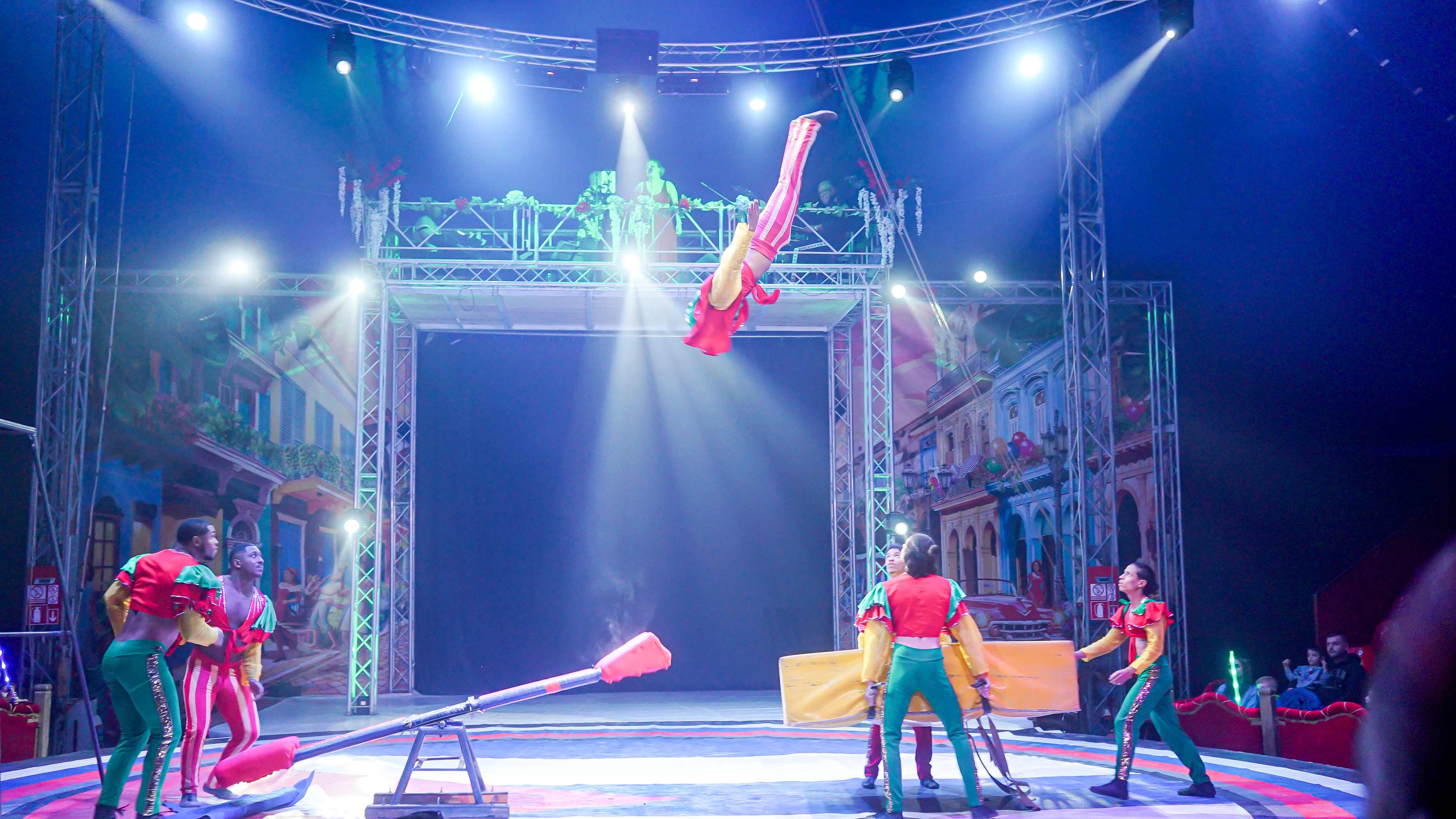 circo cuba 1jpg