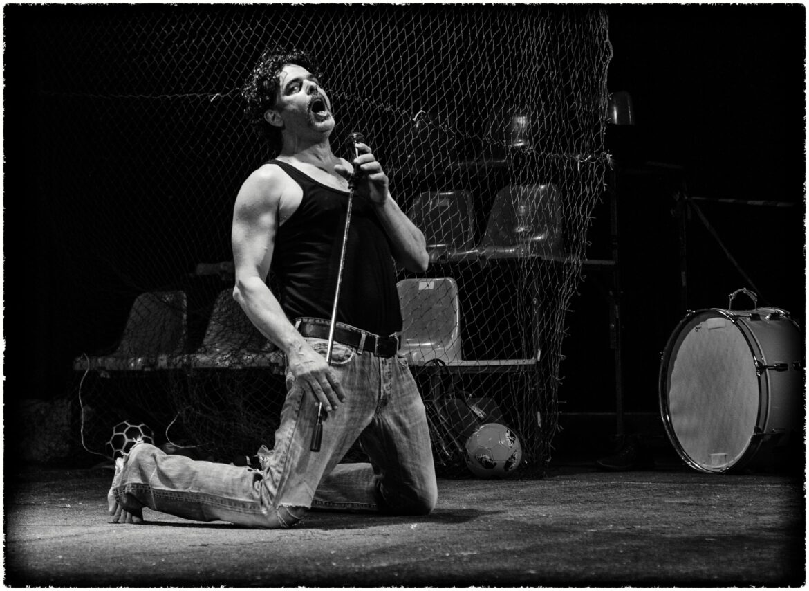 football παρασταση 8964 1170x854