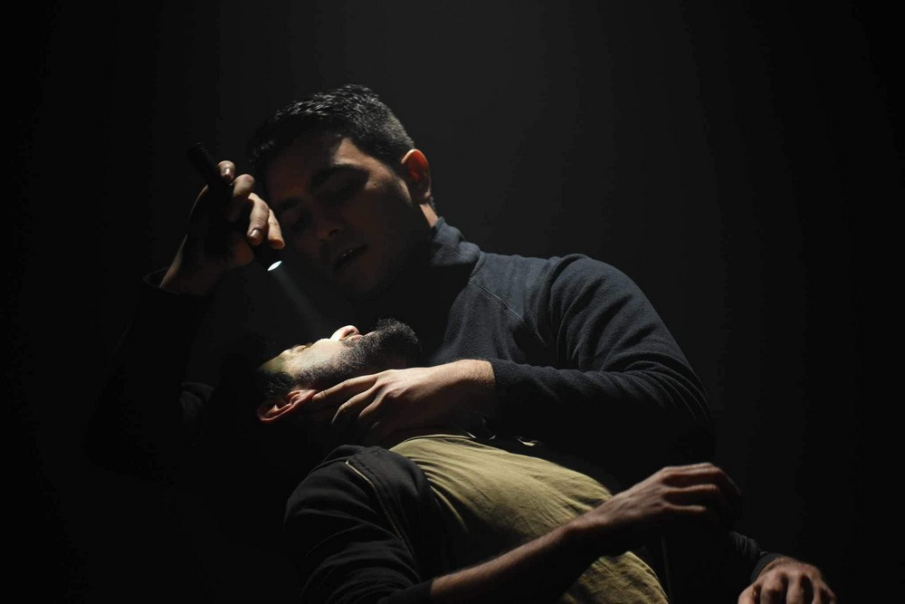 ΜΗΝ ΕΡΘΕΙΣ ΝΥΧΤΑ 