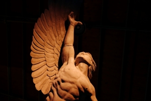 &Eta; &mu;&epsilon;&gamma;&alpha;&lambda;ύ&tau;&epsilon;&rho;&eta; &pi;&alpha;&rho;&alpha;&gamma;&omega;&gamma;ή &theta;&epsilon;&mu;&alpha;&tau;&iota;&kappa;&omicron;ύ &pi;ά&rho;&kappa;&omicron;&upsilon; &pi;&omicron;&upsilon; έ&gamma;&iota;&nu;&epsilon; &pi;&omicron;&tau;έ &gamma;&iota;&alpha; &tau;&eta;&nu; &Alpha;&rho;&chi;&alpha;ί&alpha; &Epsilon;&lambda;&lambda;ά&delta;&alpha; &sigma;&epsilon; &sigma;&kappa;&eta;&nu;&omicron;&theta;&epsilon;&sigma;ί&alpha; &Sigma;&omega;&tau;ή&rho;&eta; &Tau;&sigma;&alpha;&phi;&omicron;ύ&lambda;&iota;&alpha;, έ&rho;&chi;&epsilon;&tau;&alpha;&iota; &sigma;&tau;&eta; &Theta;&epsilon;&sigma;&sigma;&alpha;&lambda;&omicron;&nu;ί&kappa;&eta;