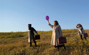 &Omicron;&mu;ά&delta;&alpha; &laquo;Storydrops&raquo; | Έ&nu;&alpha;&sigmaf; &Delta;&rho;ό&mu;&omicron;&sigmaf; &Iota;&sigma;&tau;&omicron;&rho;ί&epsilon;&sigmaf;... &Theta;&Epsilon;&Alpha;&Tau;&Rho;&Omicron; NOŪS.