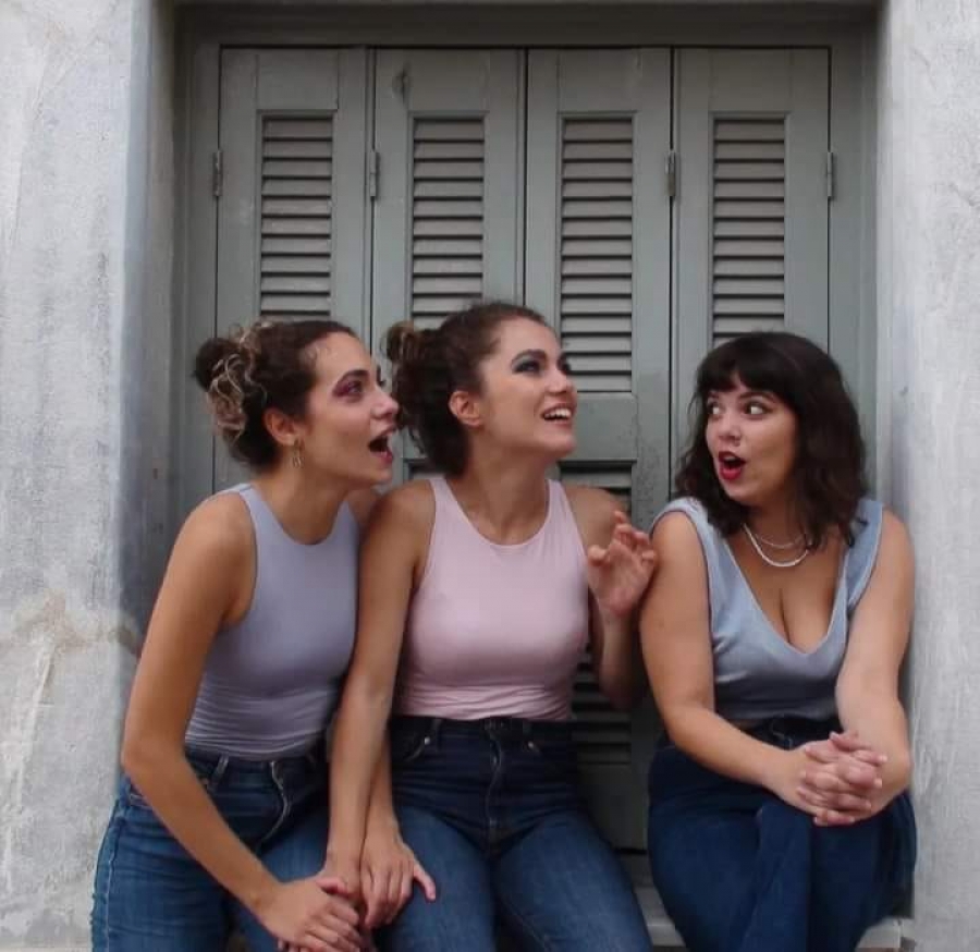 &Mu;&epsilon; &alpha;&phi;&omicron;&rho;&mu;ή &tau;&eta; &pi;&alpha;&rho;ά&sigma;&tau;&alpha;&sigma;&eta; &Omega;&delta;ή &sigma;&tau;&omicron; &Alpha;&nu;&epsilon;&kappa;&pi;&lambda;ή&rho;&omega;&tau;&omicron; &sigma;&upsilon;&nu;έ&nu;&tau;&epsilon;&upsilon;&xi;&eta; &mu;&epsilon; &tau;&iota;&sigmaf;  &Delta;έ&sigma;&pi;&omicron;&iota;&nu;&alpha;  , &Mu;&alpha;&rho;ί&alpha; &kappa;&alpha;&iota;   &Epsilon;&lambda;έ&nu;&eta;.