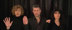 &Phi;&omicron;&beta;ά&mu;&alpha;&iota; &Mu;&omicron;&rho;&phi;έ&sigmaf; &beta;ί&alpha;&sigmaf; &sigma;&tau;&eta;&nu; Gallerie &tau;&omega;&nu; &delta;&eta;&mu;&iota;&omicron;&upsilon;&rho;&gamma;ώ&nu;.