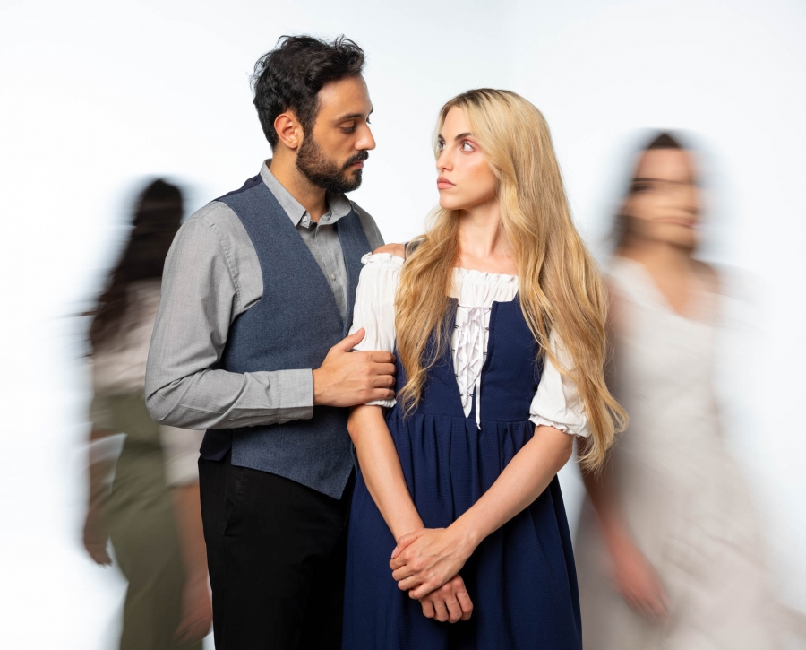 &Lambda;&Epsilon;&Upsilon;&Kappa;&Omicron; &Tau;&Rho;&Iota;&Alpha;&Nu;&Tau;&Alpha;&Phi;&Upsilon;&Lambda;&Lambda;&Omicron; | &Mu;&iota;&omicron;ύ&zeta;&iota;&kappa;&alpha;&lambda; | &Alpha;&pi;ό 13 &Omicron;&kappa;&tau;&omega;&beta;&rho;ί&omicron;&upsilon; &sigma;&tau;&omicron; &Theta;έ&alpha;&tau;&rho;&omicron; &Chi;&Omega;&Rho;&Omicron;&Sigma;