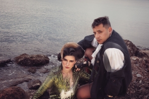 &Sigma;&Tau;&Rho;&Iota;&Gamma;&Gamma;&Lambda;&Alpha; &sigma;&epsilon; &sigma;&kappa;&eta;&nu;&omicron;&theta;&epsilon;&sigma;ί&alpha; &Delta;&eta;&mu;ή&tau;&rho;&eta; &Lambda;&iota;ό&lambda;&iota;&omicron;&upsilon; | &alpha;&pi;ό 10 &Mu;&alpha;&rho;&tau;ί&omicron;&upsilon; &sigma;&tau;&omicron; &Epsilon;&Lambda;&Epsilon;&Rho;