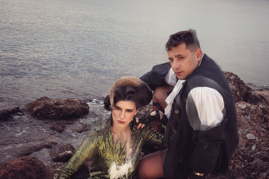 &Sigma;&Tau;&Rho;&Iota;&Gamma;&Gamma;&Lambda;&Alpha; &sigma;&epsilon; &sigma;&kappa;&eta;&nu;&omicron;&theta;&epsilon;&sigma;ί&alpha; &Delta;&eta;&mu;ή&tau;&rho;&eta; &Lambda;&iota;ό&lambda;&iota;&omicron;&upsilon; | &alpha;&pi;ό 10 &Mu;&alpha;&rho;&tau;ί&omicron;&upsilon; &sigma;&tau;&omicron; &Epsilon;&Lambda;&Epsilon;&Rho;