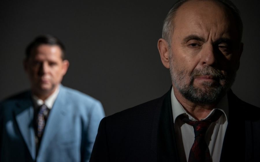 &Sigma;&Lambda;&Omicron;&Upsilon;&Theta; &Alpha;&pi;ό &Mu;&eta;&chi;&alpha;&nu;ή&sigmaf; &theta;έ&alpha;&tau;&rho;&omicron;