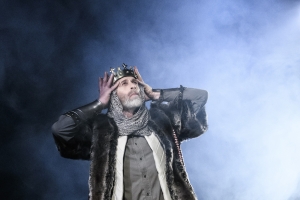 O &Beta;&alpha;&sigma;&iota;&lambda;&iota;ά&sigmaf; &Lambda;&eta;&rho; &sigma;&tau;&omicron; &Theta;έ&alpha;&tau;&rho;&omicron; &Alpha;rroyo