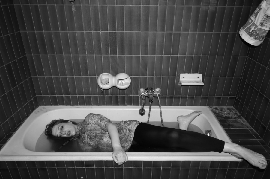 &Eta; &Gamma;&Upsilon;&Alpha;&Lambda;&Alpha; &tau;&eta;&sigmaf; &Tau;&zeta;έ&nu;&eta;&sigmaf; &Delta;ά&gamma;&lambda;&alpha; &sigma;&epsilon; &sigma;&kappa;&eta;&nu;&omicron;&theta;&epsilon;&sigma;ί&alpha; &Zeta;&omega;ή&sigmaf; &Xi;&alpha;&nu;&theta;&omicron;&pi;&omicron;ύ&lambda;&omicron;&upsilon;