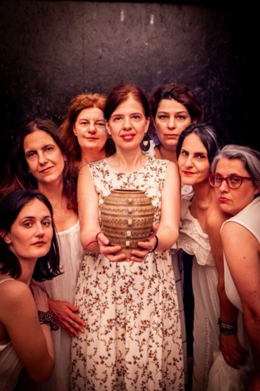 &Lambda;&upsilon;&sigma;&iota;&sigma;&tau;&rho;ά&tau;&eta; &mu;&epsilon; &epsilon;&lambda;&epsilon;ύ&theta;&epsilon;&rho;&eta; &epsilon;ί&sigma;&omicron;&delta;&omicron;.