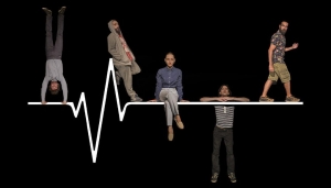 &Delta;ύ&omicron; &pi;&alpha;&rho;&alpha;&sigma;&tau;ά&sigma;&epsilon;&iota;&sigmaf; &mu;&alpha;&zeta;ί &sigma;&tau;&omicron; &theta;έ&alpha;&tau;&rho;&omicron; No