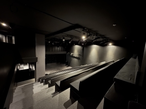 &Theta;έ&alpha;&tau;&rho;&omicron; &Mu;&alpha;&beta;ί&lambda;&eta; - Έ&nu;&alpha; &nu;έ&omicron; &theta;έ&alpha;&tau;&rho;&omicron; &sigma;&tau;&eta;&nu; &kappa;&alpha;&rho;&delta;&iota;ά &tau;&eta;&sigmaf; &Alpha;&theta;ή&nu;&alpha;&sigmaf;