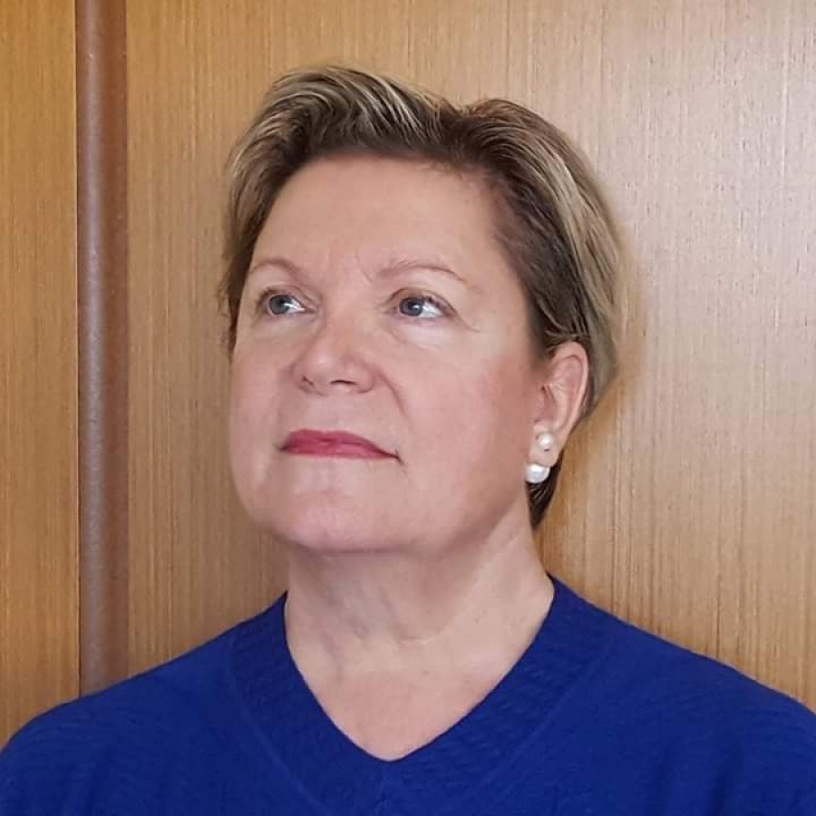 &Delta;&iota;&alpha;&beta;ά&sigma;&alpha;&mu;&epsilon; &kappa;&alpha;&iota; &sigma;&chi;&omicron;&lambda;&iota;ά&zeta;&omicron;&upsilon;&mu;&epsilon;: &Alpha;&nu;&iota;&sigma;ό&pi;&epsilon;&delta;&epsilon;&sigmaf; &sigma;&kappa;έ&psi;&epsilon;&iota;&sigmaf;, &Pi;&omicron;ί&eta;&sigma;&eta; &tau;&eta;&sigmaf; &Alpha;&rho;&gamma;&upsilon;&rho;ώ&sigmaf; &Alpha;&gamma;&gamma;&epsilon;&lambda;ί&nu;&alpha;&sigmaf; &Zeta;&omega;&gamma;&rho;ά&phi;&omicron;&upsilon;