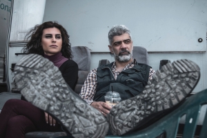 &Tau;&omicron; &laquo;Trans - port&raquo;, &eta; &pi;&alpha;&rho;ά&sigma;&tau;&alpha;&sigma;&eta; &tau;&omicron;&upsilon; &Delta;&eta;&mu;ή&tau;&rho;&eta; &Kappa;&alpha;&rho;&alpha;&tau;&zeta;&iota;ά, &mu;&epsilon;&tau;ά &tau;&omicron;&nu; &pi;&epsilon;&tau;&upsilon;&chi;&eta;&mu;έ&nu;&omicron; 1&omicron; &kappa;ύ&kappa;&lambda;&omicron; &tau;&eta;&sigmaf;, &epsilon;&pi;&iota;&sigma;&tau;&rho;έ&phi;&epsilon;&iota; &gamma;&iota;&alpha; 2&eta; &chi;&rho;&omicron;&nu;&iota;ά &sigma;&tau;&omicron;&nu; &Pi;&omicron;&lambda;&upsilon;&chi;ώ&rho;&omicron; VAULT