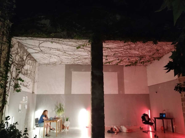 &Epsilon;ί&delta;&alpha;&mu;&epsilon; &tau;&eta;&nu; performance ALEX(A) &sigma;&tau;&omicron;&nu; &chi;ώ&rho;&omicron; Tavros