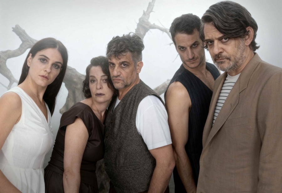 &Epsilon;ί&delta;&alpha;&mu;&epsilon; &tau;&eta;&nu; &pi;&alpha;&rho;ά&sigma;&tau;&alpha;&sigma;&eta; &Gamma;έ&rho;&mu;&alpha; &sigma;&tau;&omicron; &theta;έ&tau;&rho;&omicron; &Tau;&epsilon;&chi;&nu;&eta;&sigmaf; &Kappa;&alpha;&rho;ό&lambda;&omicron;&upsilon; &Kappa;&omicron;&upsilon;&nu;-&Upsilon;&pi;ό&gamma;&epsilon;&iota;&omicron;