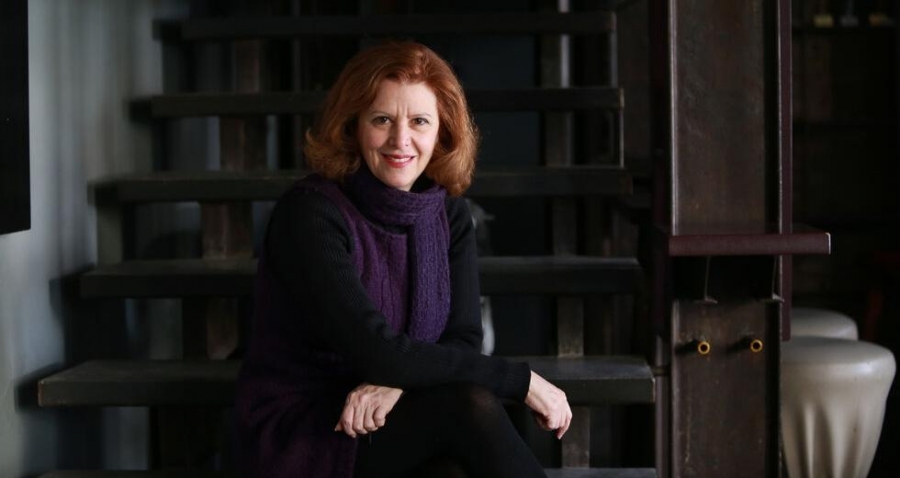 &Epsilon;&pi;ί &Kappa;&omicron;&lambda;&omega;&nu;ώ Studio &Nu;&Alpha;&Mu;&Alpha; &Mu;&alpha;&theta;ή&mu;&alpha;&tau;&alpha; &upsilon;&pi;&omicron;&kappa;&rho;&iota;&tau;&iota;&kappa;ή&sigmaf; &mu;&epsilon; &tau;&eta;&nu; &Epsilon;&lambda;έ&nu;&eta; &Sigma;&kappa;ό&tau;&eta;