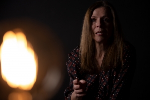 &laquo;&Eta; &mu;ά&nu;&alpha; &alpha;&upsilon;&tau;&omicron;&upsilon;&nu;&omicron;ύ...  Έ&lambda;&lambda;&eta; &Zeta;ά&chi;&omicron;&upsilon; &Tau;&alpha;&chi;&tau;&sigma;ή&raquo;