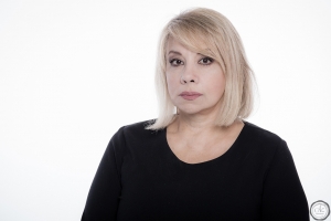 &Sigma;&upsilon;&nu;έ&nu;&tau;&epsilon;&upsilon;&xi;&eta; &tau;&eta;&sigmaf; Ά&nu;&nu;&alpha;&sigmaf; &Alpha;&nu;&delta;&rho;&iota;&alpha;&nu;&omicron;ύ &sigma;&tau;&omicron; &theta;&epsilon;&alpha;&tau;&rho;&omicron;.gr &mu;&epsilon; &alpha;&phi;&omicron;&rho;&mu;ή &tau;&eta;&nu; &kappa;&upsilon;&kappa;&lambda;&omicron;&phi;&omicron;&rho;ί&alpha; &tau;&omicron;&upsilon; &nu;έ&omicron;&upsilon; &tau;&eta;&sigmaf; &beta;&iota;&beta;&lambda;ί&omicron;&upsilon; &mu;&epsilon; &tau;ί&tau;&lambda;&omicron; &laquo;&Phi;&upsilon;&lambda;ά&xi;&omicron;&upsilon; &alpha;&nu; &mu;&rsquo;&alpha;&gamma;&alpha;&pi;ά&sigmaf;&raquo; &alpha;&pi;ό &tau;&iota;&sigmaf; &epsilon;&kappa;&delta;ό&sigma;&epsilon;&iota;&sigmaf; &Lambda;&iota;&beta;ά&nu;&eta;.