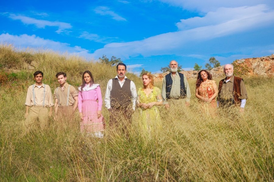 &Alpha;&nu;&alpha;&tau;&omicron;&lambda;&iota;&kappa;ά &tau;&eta;&sigmaf; &Epsilon;&delta;έ&mu;" 2&omicron;&sigmaf; &chi;&rho;ό&nu;&omicron;&sigmaf; &epsilon;&pi;&iota;&tau;&upsilon;&chi;ί&alpha;&sigmaf; &sigma;&tau;&omicron; &theta;έ&alpha;&tau;&rho;&omicron; &Alpha;&gamma;&gamma;έ&lambda;&omega;&nu; &Beta;ή&mu;&alpha;-&Alpha;&lambda;&lambda;&alpha;&gamma;ή &eta;&mu;έ&rho;&alpha;&sigmaf;.