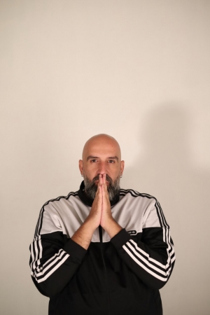 &Sigma;&upsilon;&nu;έ&nu;&tau;&epsilon;&upsilon;&xi;&eta; &tau;&omicron;&upsilon; &Beta;&alpha;&gamma;&gamma;έ&lambda;&eta; &Lambda;ά&sigma;&kappa;&alpha;&rho;&eta; &sigma;&tau;&omicron; &theta;έ&alpha;&tau;&rho;&omicron;.gr