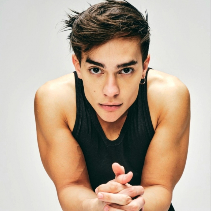 &Sigma;&upsilon;&nu;έ&nu;&tau;&epsilon;&upsilon;&xi;&eta; &tau;&omicron;&upsilon; &Chi;&rho;ό&nu;&eta;  &Sigma;&tau;&rho;ί&kappa;&omicron;&upsilon;   &sigma;&tau;&omicron; &theta;&epsilon;&alpha;&tau;&rho;&omicron;.gr