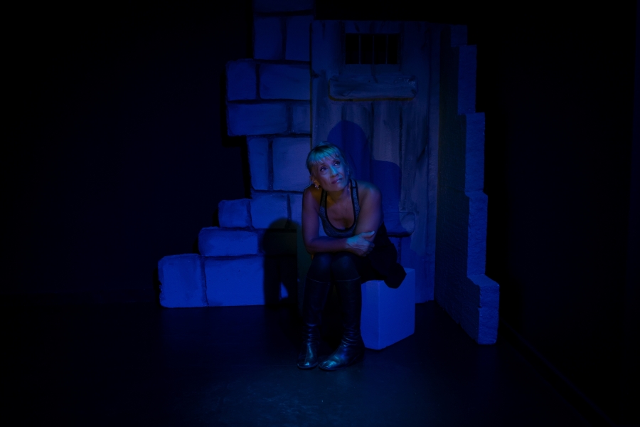 "&Kappa;ό&kappa;&kappa;&iota;&nu;&omicron;&sigmaf; &Iota;&pi;&pi;&omicron;&pi;ό&tau;&alpha;&mu;&omicron;&sigmaf;" &sigma;&tau;&omicron; &theta;έ&alpha;&tau;&rho;&omicron; &Epsilon;&Nu;-&Alpha; &alpha;&pi;ό &tau;&eta;&nu; &Pi;&alpha;&rho;&alpha;&sigma;&kappa;&epsilon;&upsilon;ή 24 &Iota;&alpha;&nu;&omicron;&upsilon;&alpha;&rho;ί&omicron;&upsilon;