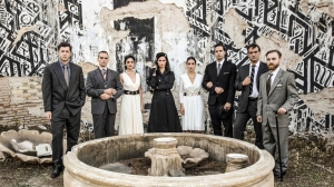 &laquo;&Upsilon;&pi;ό&theta;&epsilon;&sigma;&eta; &Pi;&alpha;&rho;&alpha;&nu;&tau;ά&iota;&nu;&raquo; &sigma;&epsilon; &sigma;&kappa;&eta;&nu;&omicron;&theta;&epsilon;&sigma;ί&alpha; &Alpha;&lambda;έ&xi;&iota;&omicron;&upsilon; &Kappa;&omicron;&tau;&sigma;ώ&rho;&eta; &alpha;&pi;ό 11 &Nu;&omicron;&epsilon;&mu;&beta;&rho;ί&omicron;&upsilon; &sigma;&tau;&omicron; &theta;έ&alpha;&tau;&rho;&omicron; &Alpha;&gamma;&gamma;έ&lambda;&omega;&nu; &Beta;ή&mu;&alpha;