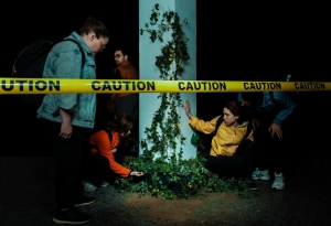 &Beta;ά&kappa;&chi;&alpha;&iota;, &mu;ί&alpha; &sigma;&upsilon;&lambda;&lambda;&omicron;&gamma;&iota;&kappa;ή &alpha;&phi;ή&gamma;&eta;&sigma;&eta;&raquo;  &alpha;&pi;ό &tau;&omicron; &Theta;&epsilon;&alpha;&tau;&rho;&iota;&kappa;ό &sigma;&chi;ή&mu;&alpha; &laquo;&Epsilon;&Pi;&Tau;&Alpha;&Rho;&Chi;&Epsilon;&Iota;&Alpha;&raquo;  &Mu;&iota;&alpha; &upsilon;&pi;&epsilon;&rho;&beta;&alpha;&tau;&iota;&kappa;ή &epsilon;&mu;&pi;&epsilon;&iota;&rho;ί&alpha; - &gamma;&nu;&omega;&rho;&iota;&mu;ί&alpha; &mu;&epsilon; &tau;&omicron;&nu; &Delta;&iota;ό&nu;&upsilon;&sigma;&omicron; έ&rho;&chi;&epsilon;&tau;&alpha;&iota; &sigma;&tau;&omicron; &Beta;&iota;&omicron;&mu;&eta;&chi;&alpha;&nu;&iota;&kappa;ό &Pi;ά&rho;&kappa;&omicron; &Pi;&Lambda;. &Upsilon;&Phi;. &Alpha;.