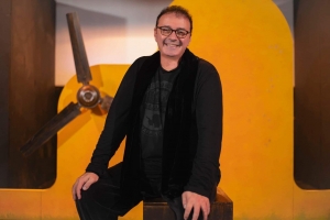 &Sigma;&upsilon;&nu;έ&nu;&tau;&epsilon;&upsilon;&xi;&eta; &tau;&omicron;&upsilon; &sigma;&kappa;&eta;&nu;&omicron;&theta;έ&tau;&eta;&nbsp; &Delta;&eta;&mu;ή&tau;&rho;&eta; &Alpha;&delta;ά&mu;&eta;, &sigma;&tau;&omicron; &theta;&epsilon;&alpha;&tau;&rho;&omicron;.gr &mu;&epsilon; &alpha;&phi;&omicron;&rho;&mu;ή &tau;&eta;&nu; &pi;&epsilon;&rho;&iota;&omicron;&delta;&epsilon;ί&alpha; &tau;&eta;&sigmaf; &pi;&alpha;&iota;&delta;&iota;&kappa;ή&sigmaf; &theta;&epsilon;&alpha;&tau;&rho;&iota;&kappa;ή&sigmaf; &pi;&alpha;&rho;ά&sigma;&tau;&alpha;&sigma;&eta;&sigmaf; &Delta;&omicron;&nu; &Kappa;&iota;&chi;ώ&tau;&eta;&sigmaf; &tau;&omicron;&upsilon; &Mu;&iota;&gamma;&kappa;έ&lambda; &nu;&tau;&epsilon; &Theta;&epsilon;&rho;&beta;ά&nu;&tau;&epsilon;&sigmaf;.