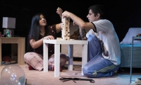 "The Prudes" &sigma;&tau;&omicron;&nu; &Pi;&omicron;&lambda;&upsilon;&chi;ώ&rho;&omicron; VAULT &alpha;&pi;ό 18 &Omicron;&kappa;&tau;&omega;&beta;&rho;ί&omicron;&upsilon;