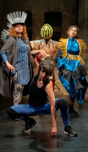 &Delta;&Iota;&Psi;&Alpha; - &Theta;έ&alpha;&tau;&rho;&omicron; &Phi;&omicron;ύ&rho;&nu;&omicron;&sigmaf; | Ό&chi;&iota; &Pi;&alpha;ί&zeta;&omicron;&upsilon;&mu;&epsilon;/UrbanDig Project