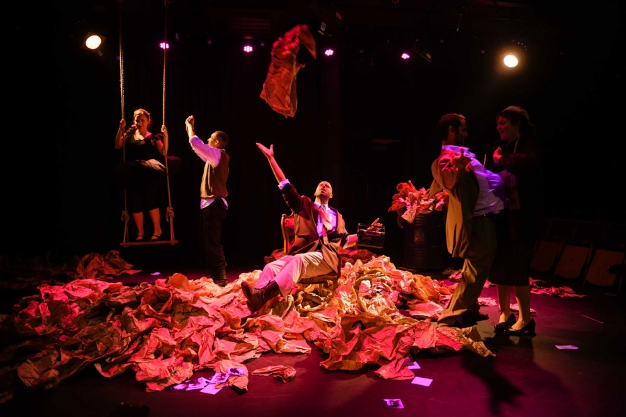 &Omicron;&mu;ά&delta;&alpha; 4frontal - &Alpha;&rho;&iota;&sigma;&tau;&epsilon;&rho;ό&chi;&epsilon;&iota;&rho;&epsilon;&sigmaf; &tau;&eta;&sigmaf; &Nu;&epsilon;&phi;έ&lambda;&eta;&sigmaf; &Mu;&alpha;ϊ&sigma;&tau;&rho;ά&lambda;&eta;