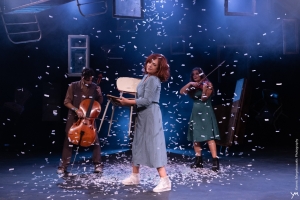 &Eta; &Epsilon;&Lambda;&Epsilon;&Nu;&Eta; &Rho;&Alpha;&Nu;&Tau;&Omicron;&Upsilon; &Sigma;&Upsilon;&Nu;&Epsilon;&Chi;&Iota;&Zeta;&Epsilon;&Iota; &Nu;&Alpha; &Pi;&Alpha;&Rho;&Tau;&Alpha;&Rho;&Epsilon;&Iota; &Mu;&Epsilon; &Tau;&Eta;&Nu; &Pi;&Alpha;&Rho;&Alpha;&Sigma;&Tau;&Alpha;&Sigma;&Eta; &Sigma;&Tau;&Alpha;&Theta;&Mu;&Omicron;&Sigma; &laquo;&Tau;&Omicron; &Pi;&Alpha;&Rho;&Tau;&Upsilon; &Tau;&Eta;&Sigma; &Zeta;&Omega;&Eta;&Sigma; &Mu;&Omicron;&Upsilon;&raquo;