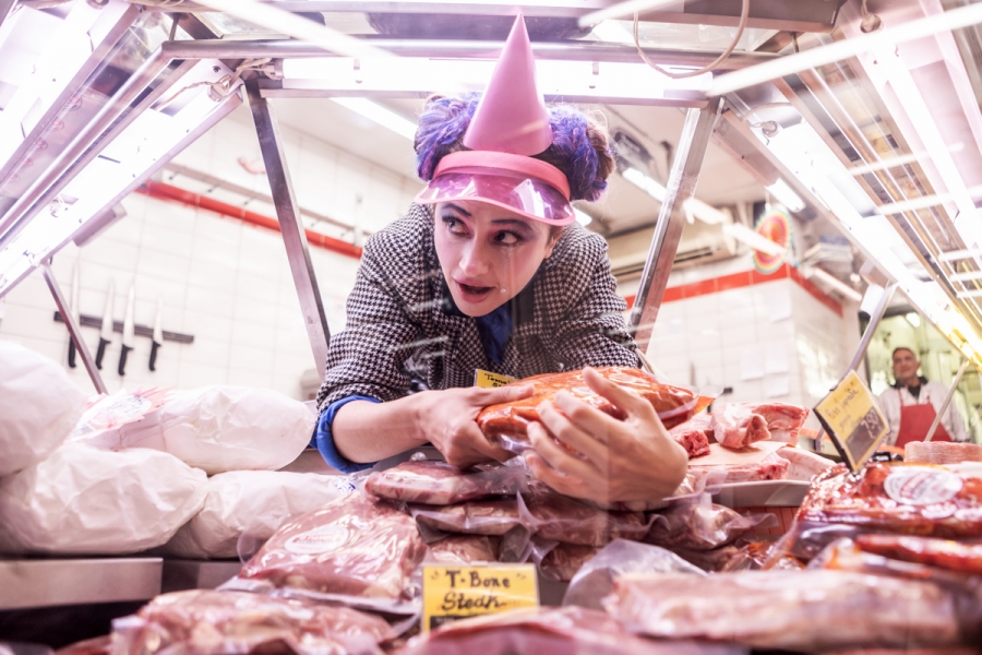 C for Circus "&Kappa;ά&tau;&iota; &delta;&iota;&alpha;&phi;&omicron;&rho;&epsilon;&tau;&iota;&kappa;ό 2"